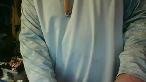 Snapshot of strokingjoe14585 chatting on 12.21.25 strokingjoe14585 online show from 12.21.25