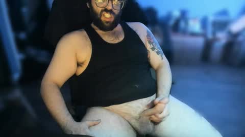 Snapshot of strokingslow420 chatting on 10.18.25 Johnny online show from 10.18.25