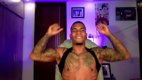 Snapshot of strong_blackboy chatting on 02.14.26 strong blackboy online show from 02.14.26