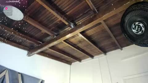 Snapshot of strong_girl_ chatting on 11.07.25 Alexa online show from 11.07.25