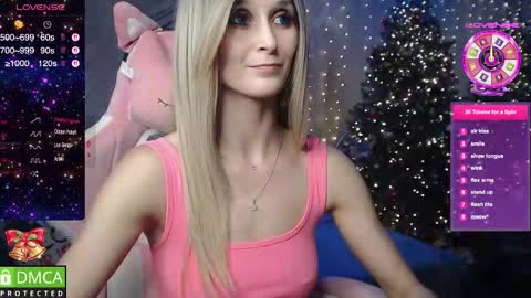 Snapshot of strongalice chatting on 12.15.25 The best athletic body on the site online show from 12.15.25