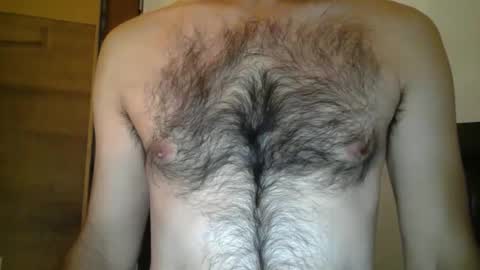 Snapshot of strongandmanly chatting on 01.06.25 Strongandmanly online show from 01.06.25