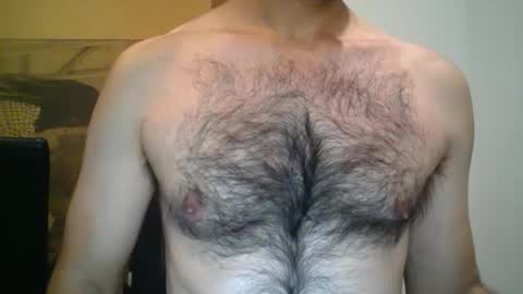 Snapshot of strongandmanly chatting on 01.14.25 Strongandmanly online show from 01.14.25