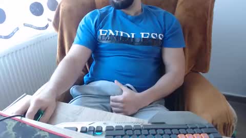 StrongCoffee online show from 11.19.25