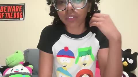 strrwberry online show from 03.04.25