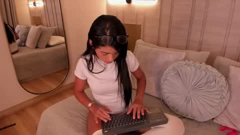 stthepany online show from 06.05.26