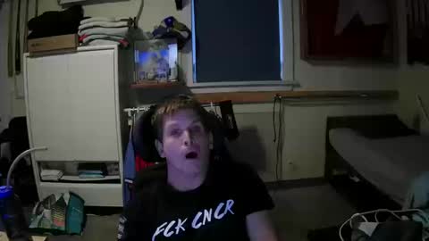 Snapshot of stturbo chatting on 10.12.25 stturbo online show from 10.12.25