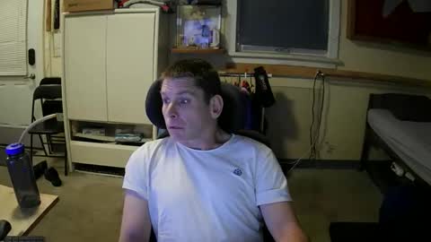 Snapshot of stturbo chatting on 11.26.25 stturbo online show from 11.26.25