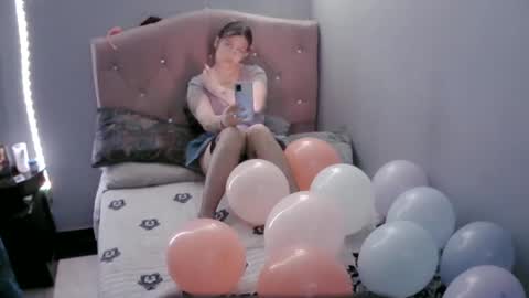 DORIANMAIRA online show from 02.08.25