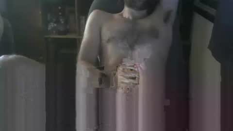 Snapshot of studmuffin9133 chatting on 12.21.25 studmuffin9133 online show from 12.21.25