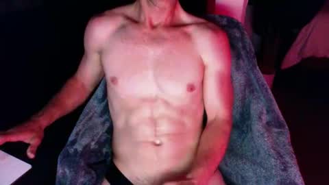 studmuffin_420 online show from 04.20.26