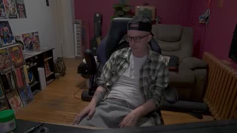 Snapshot of stupiddef chatting on 04.28.26 Buck Nunchuck online show from 04.28.26