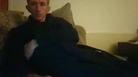 Snapshot of stuuuey73 chatting on 11.25.25 stuuuey73 online show from 11.25.25