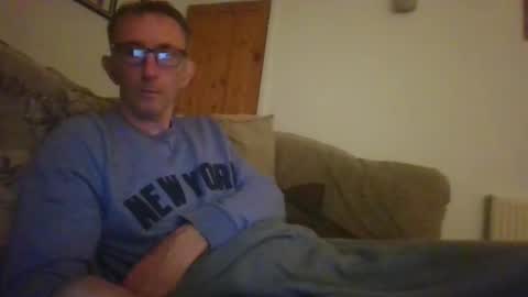 Snapshot of stuuuey73 chatting on 05.10.26 stuuuey73 online show from 05.10.26