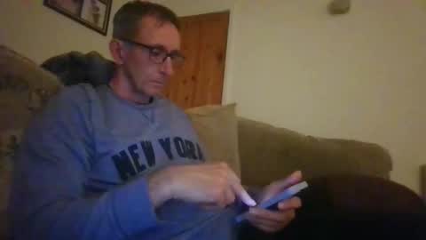 Snapshot of stuuuey73 chatting on 05.14.26 stuuuey73 online show from 05.14.26