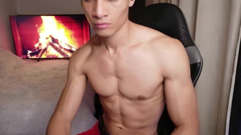 stylish man online show from 04.14.26