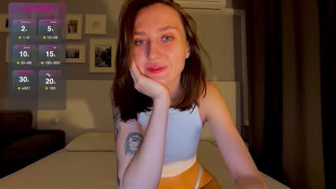 Snapshot of su_11111 chatting on 10.05.25 LINA online show from 10.05.25