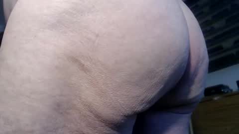 Snapshot of subibuns chatting on 11.22.25 Marcel online show from 11.22.25