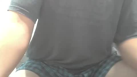 Snapshot of subietimm91 chatting on 10.15.25 subietimm91 online show from 10.15.25