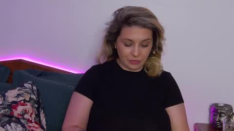 Carla online show from 09.12.25