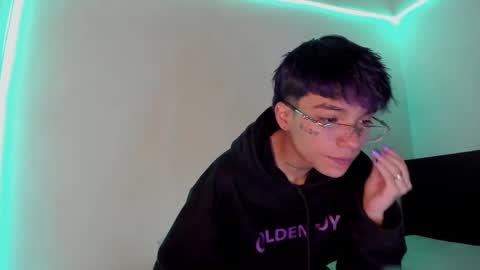 nico online show from 02.25.25