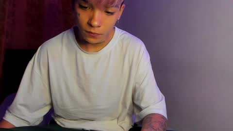 Snapshot of submissive_boyy_ chatting on 05.11.26 nico online show from 05.11.26