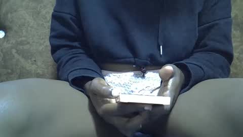 submissive_slut001 online show from 12.28.24