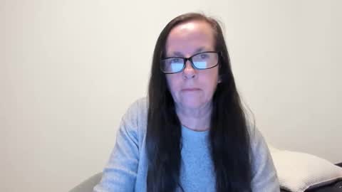 Snapshot of submissivepeachgoddess chatting on 04.20.26 Submissie Peach Goddess online show from 04.20.26