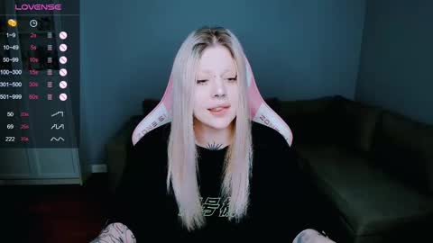 succubus_leslie online show from 02.17.25