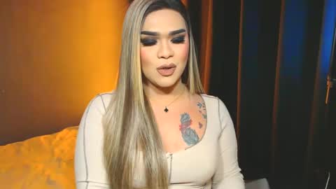 Snapshot of suckablecockoffreya chatting on 01.16.25 JADE ELYSE online show from 01.16.25