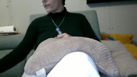 sucrette5629 online show from 12.19.24