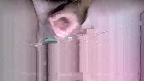 Snapshot of suesser0009 chatting on 12.05.25 Martin sweetboy online show from 12.05.25