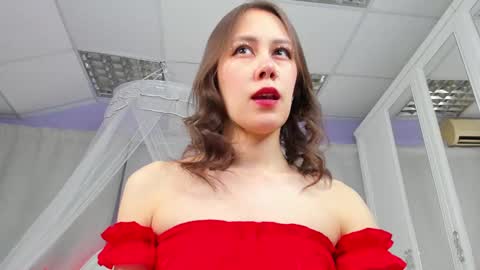 sugar blond online show from 02.12.25