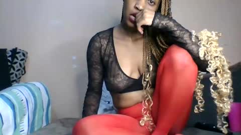 Snapshot of sugar_lace chatting on 04.25.26 sugar online show from 04.25.26