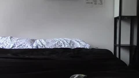 Snapshot of sugardotdom chatting on 02.27.25 Sugar online show from 02.27.25