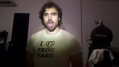 Snapshot of sugardotdom chatting on 09.23.25 Sugar online show from 09.23.25