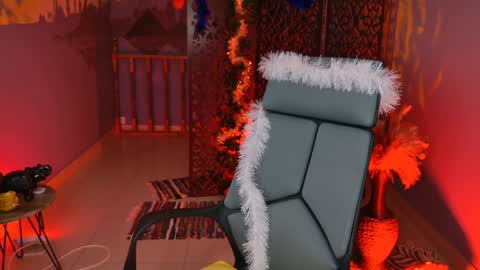 Snapshot of sugarvi chatting on 12.25.24 Vivien online show from 12.25.24