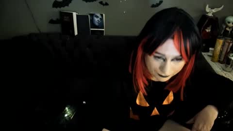 Sugary online show from 10.12.25