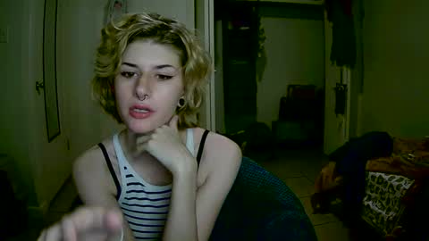 Ophelia online show from 12.08.24