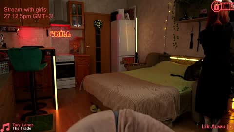 Snapshot of suk_ki chatting on 12.27.24 Lika ginger Jessy blond online show from 12.27.24