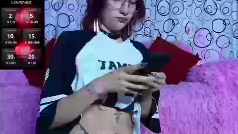    online show from 09.23.25