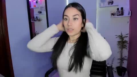 Snapshot of sulmatevans_ chatting on 02.23.25 Diana online show from 02.23.25