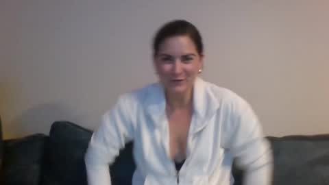 Snapshot of sultrywhispersx chatting on 11.23.25 sultrywhispersx online show from 11.23.25