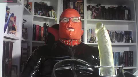 Sumisolatex online show from 10.14.25
