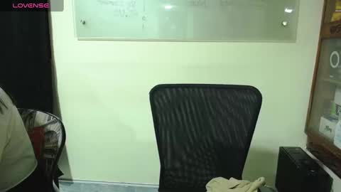 summer_girls01 online show from 01.09.25