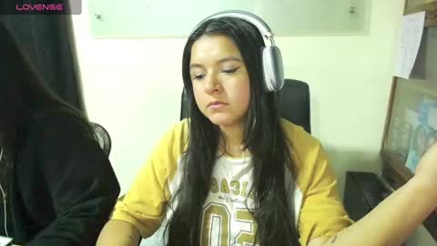 summer_girls01 online show from 02.10.25