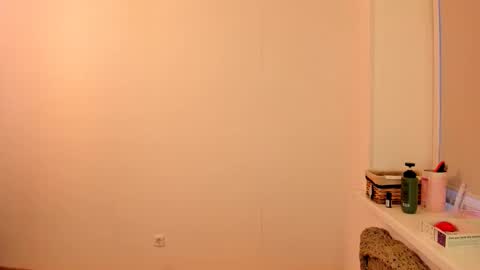 Summer Preston online show from 10.10.25