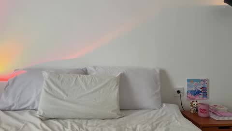 Snapshot of summer_sunshine_ chatting on 11.30.25 Angel PVT show open online show from 11.30.25