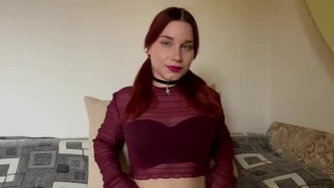 Snapshot of summermazzera chatting on 11.08.25 Emily online show from 11.08.25