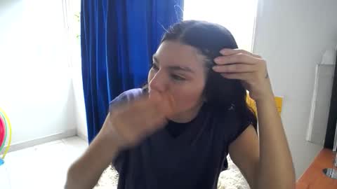 Snapshot of sun1moon6 chatting on 02.25.26 moon1 online show from 02.25.26